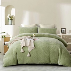 winter use warm flannel comfoter set