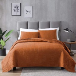 poly solid quilt set