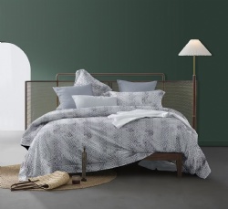 Popular Microfiber Print Comforter Set to Canada